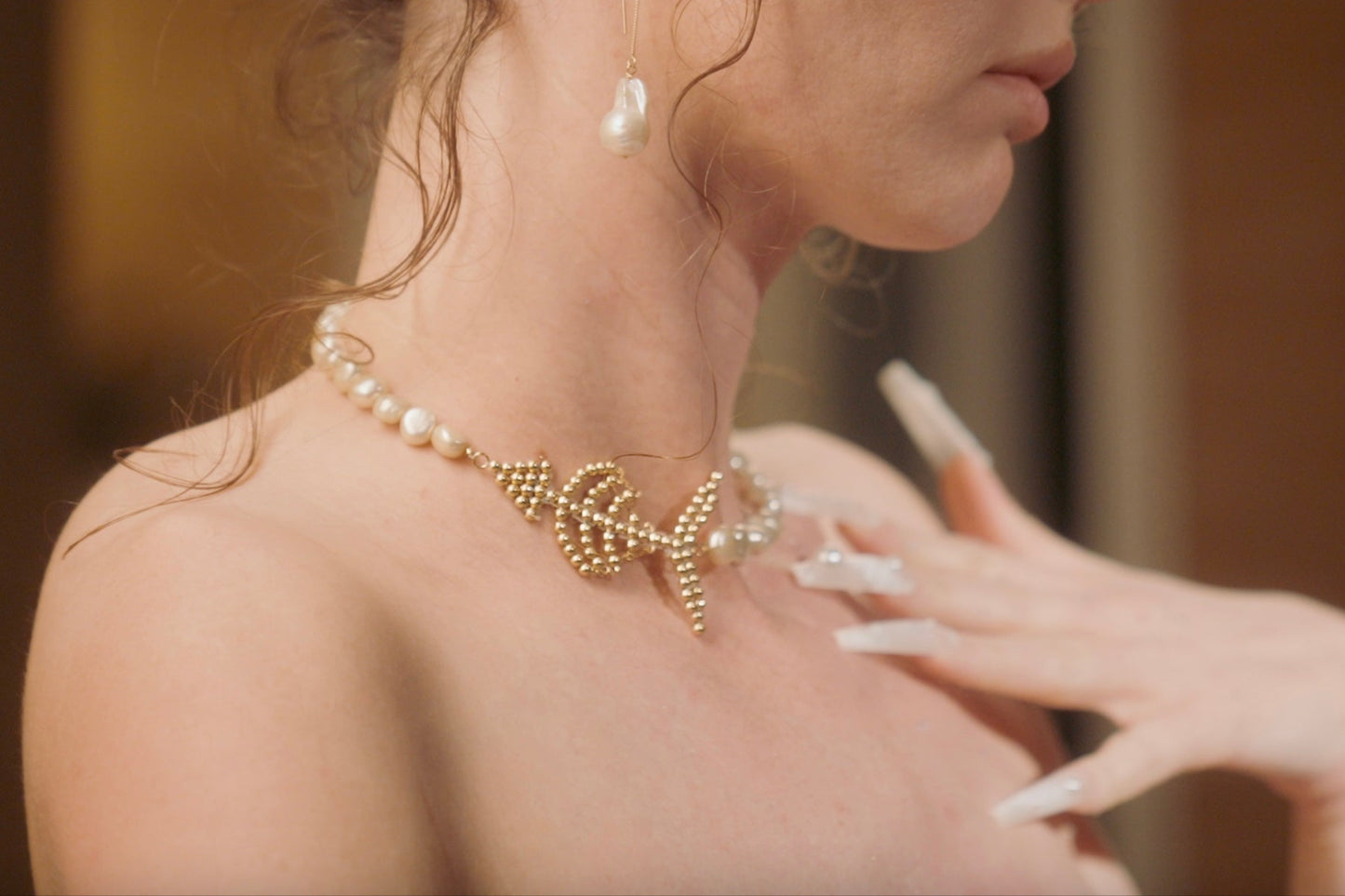 The Large Fishbone Pearl Choker
